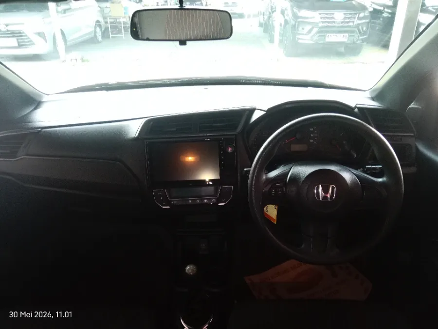 Foto Mobil Bekas Dashboard Honda Brio 1.2 RS tahun 2017