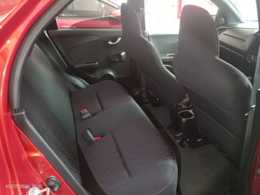 Foto Mobil Bekas Kabin Belakang Honda Brio 1.2 RS tahun 2017
