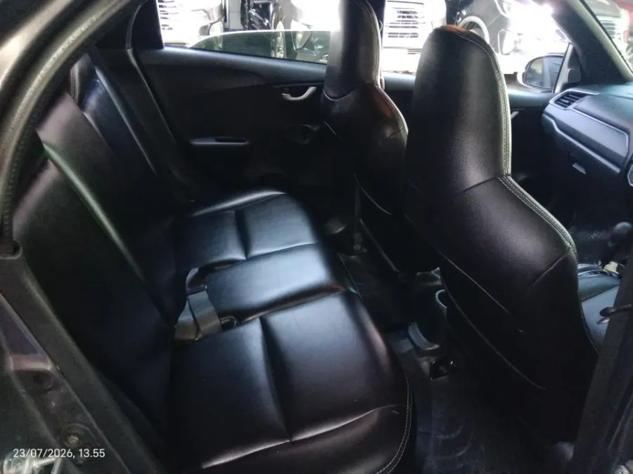 Foto Mobil Bekas Kabin Belakang Honda Brio 1.2 RS tahun 2017