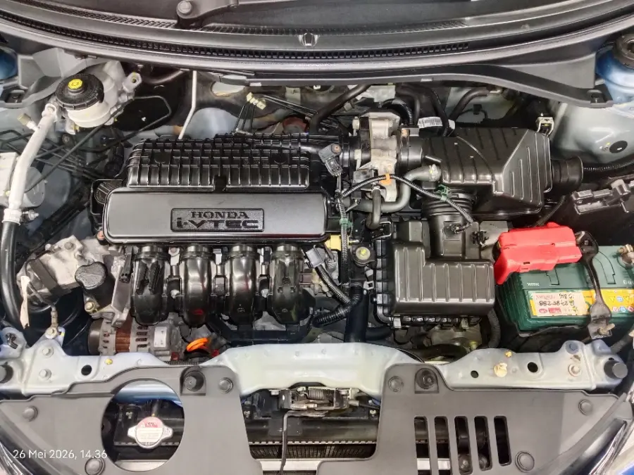 Foto Mobil Bekas Mesin Honda Brio 1.2 RS tahun 2017