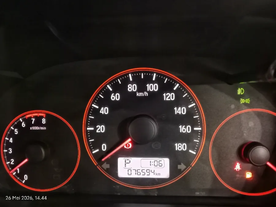 Foto Mobil Bekas Odometer Honda Brio 1.2 RS tahun 2017