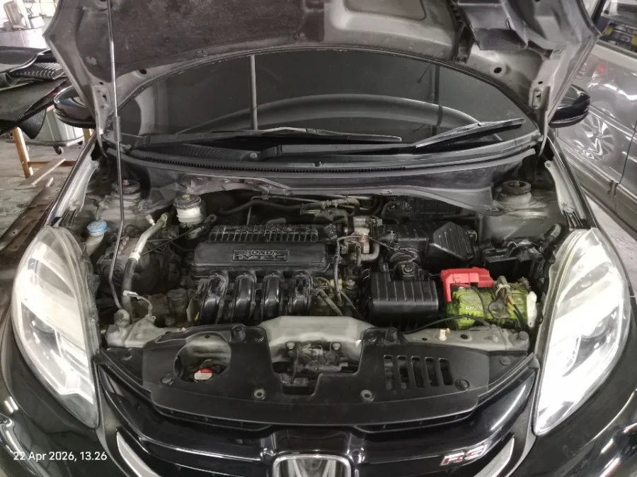 Foto Mobil Bekas Mesin Honda Brio 1.2 RS tahun 2018