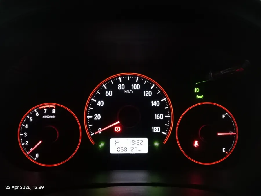 Foto Mobil Bekas Odometer Honda Brio 1.2 RS tahun 2018