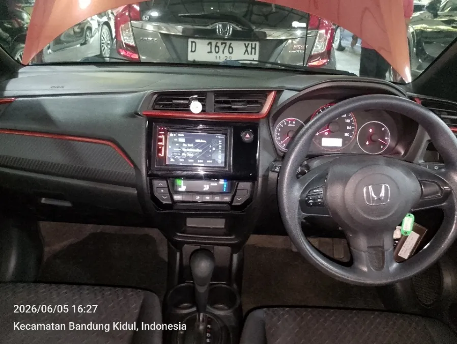 Foto Mobil Bekas Dashboard Honda Brio 1.2 RS tahun 2019