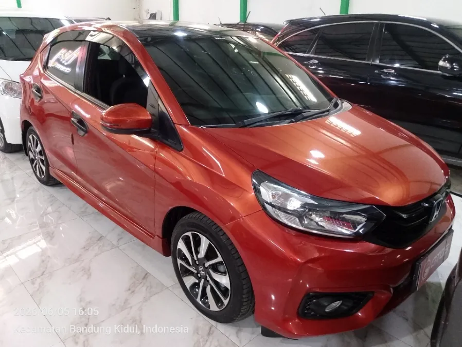 Foto Mobil Bekas Kanan Depan Honda Brio 1.2 RS tahun 2019