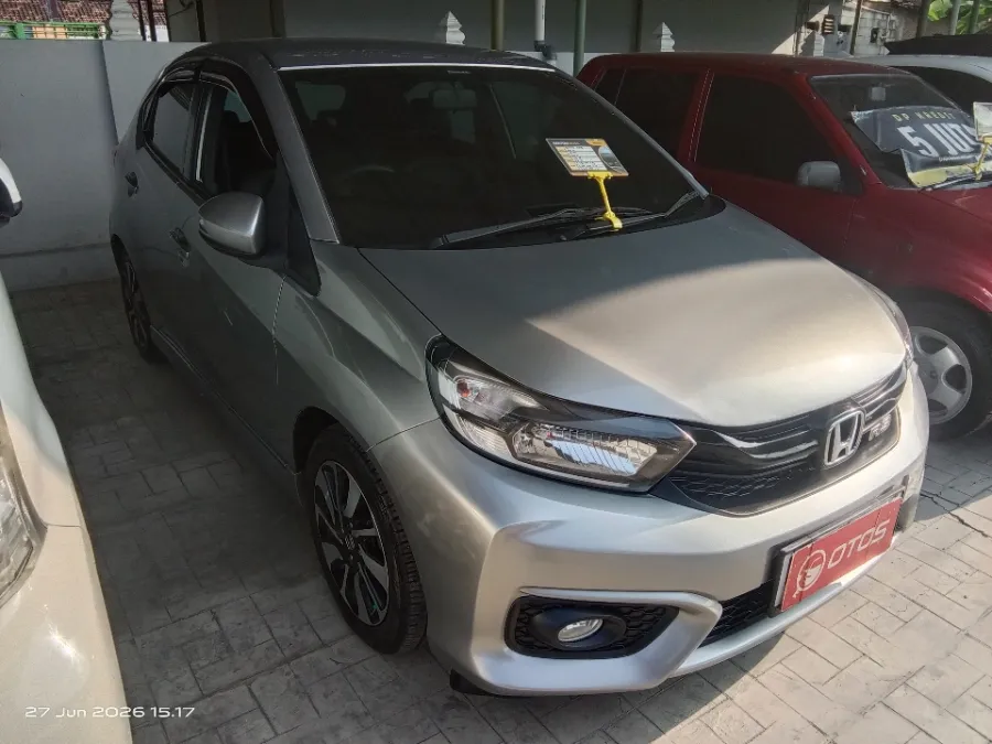 Foto Mobil Bekas Kanan Depan Honda Brio 1.2 RS tahun 2019