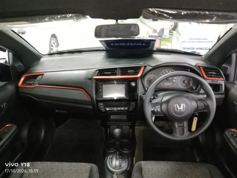 Foto Mobil Bekas Dashboard Honda Brio 1.2 RS tahun 2021