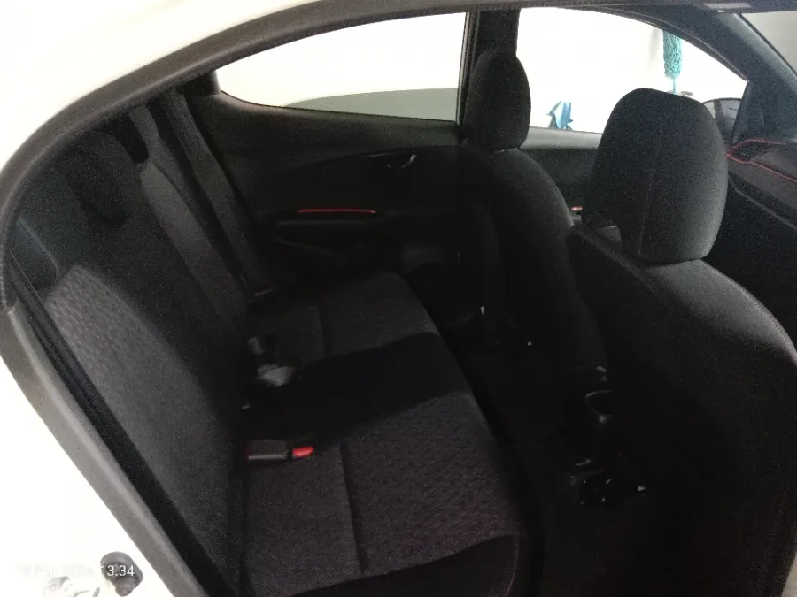Foto Mobil Bekas Kabin Belakang Honda Brio 1.2 RS tahun 2021
