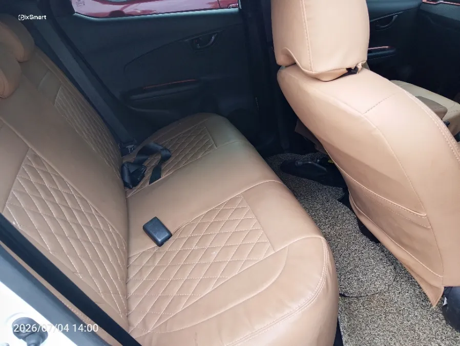 Foto Mobil Bekas Kabin Belakang Honda Brio 1.2 RS tahun 2021