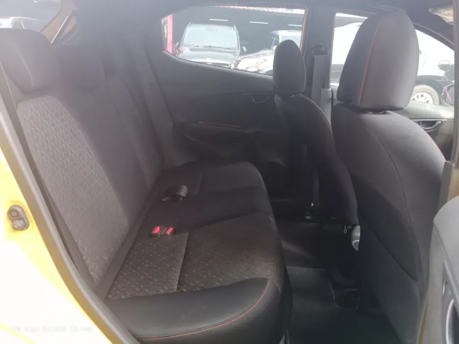 Foto Mobil Bekas Kabin Belakang Honda Brio 1.2 RS tahun 2021