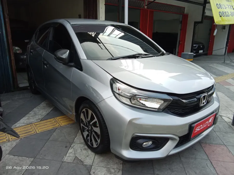 Foto Mobil Bekas Kanan Depan Honda Brio 1.2 RS tahun 2021