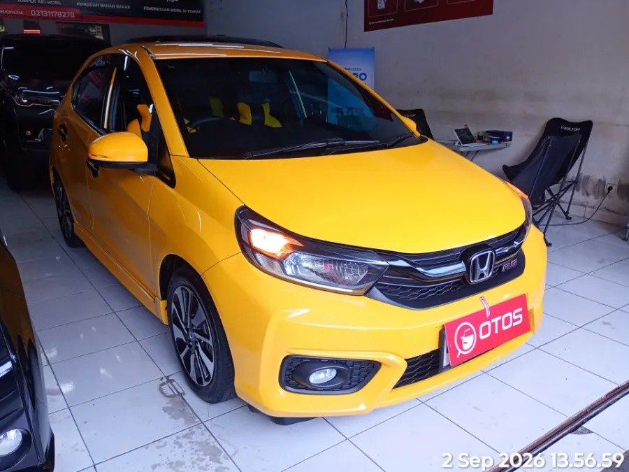 Foto Mobil Bekas Kanan Depan Honda Brio 1.2 RS tahun 2021
