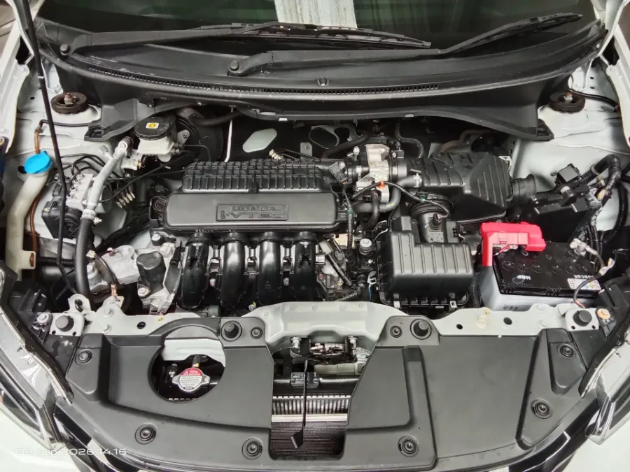 Foto Mobil Bekas Mesin Honda Brio 1.2 RS tahun 2021