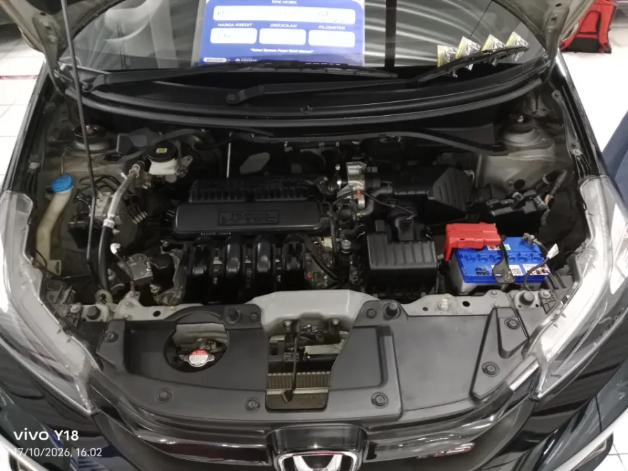 Foto Mobil Bekas Mesin Honda Brio 1.2 RS tahun 2021