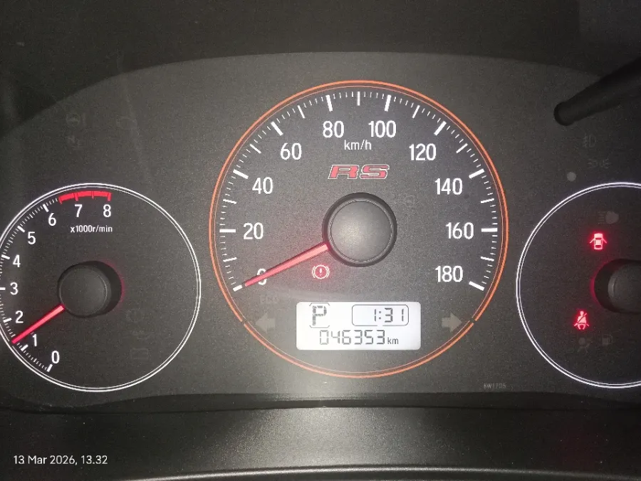 Foto Mobil Bekas Odometer Honda Brio 1.2 RS tahun 2021