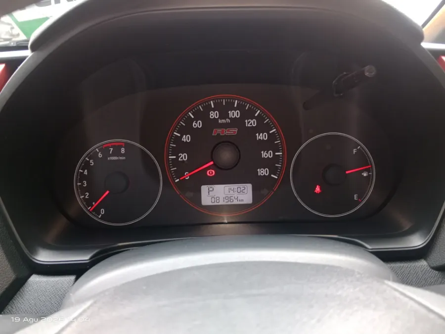 Foto Mobil Bekas Odometer Honda Brio 1.2 RS tahun 2021