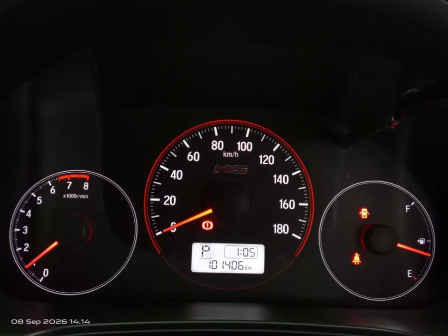 Foto Mobil Bekas Odometer Honda Brio 1.2 RS tahun 2021