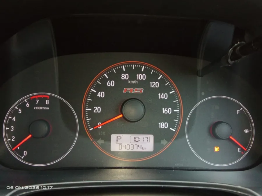 Foto Mobil Bekas Odometer Honda Brio 1.2 RS tahun 2021