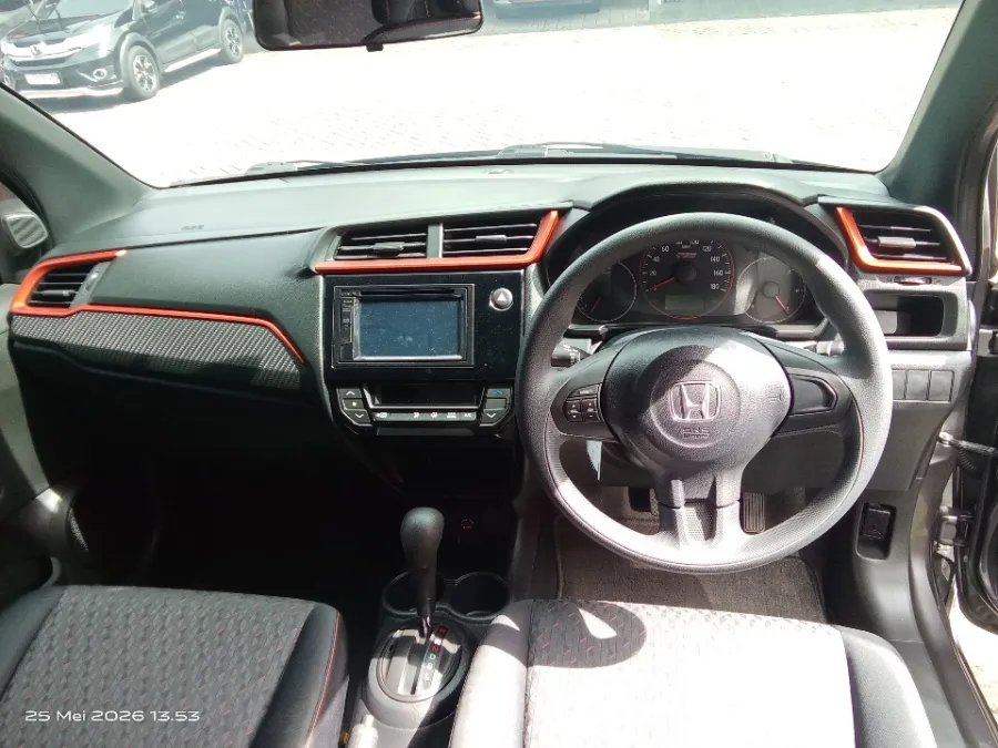 Foto Mobil Bekas Dashboard Honda Brio 1.2 RS tahun 2022