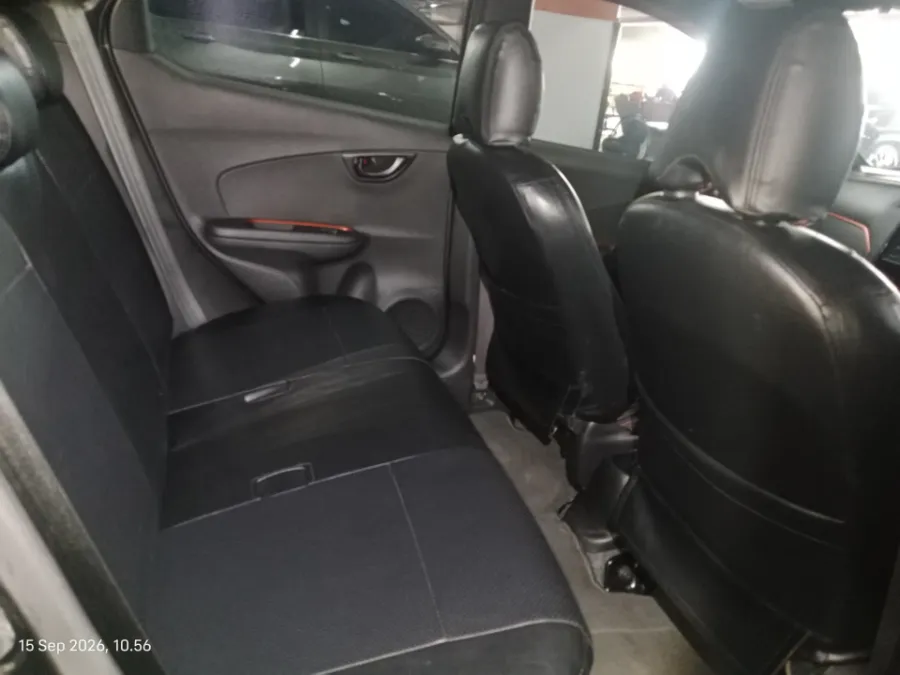 Foto Mobil Bekas Kabin Belakang Honda Brio 1.2 RS tahun 2022
