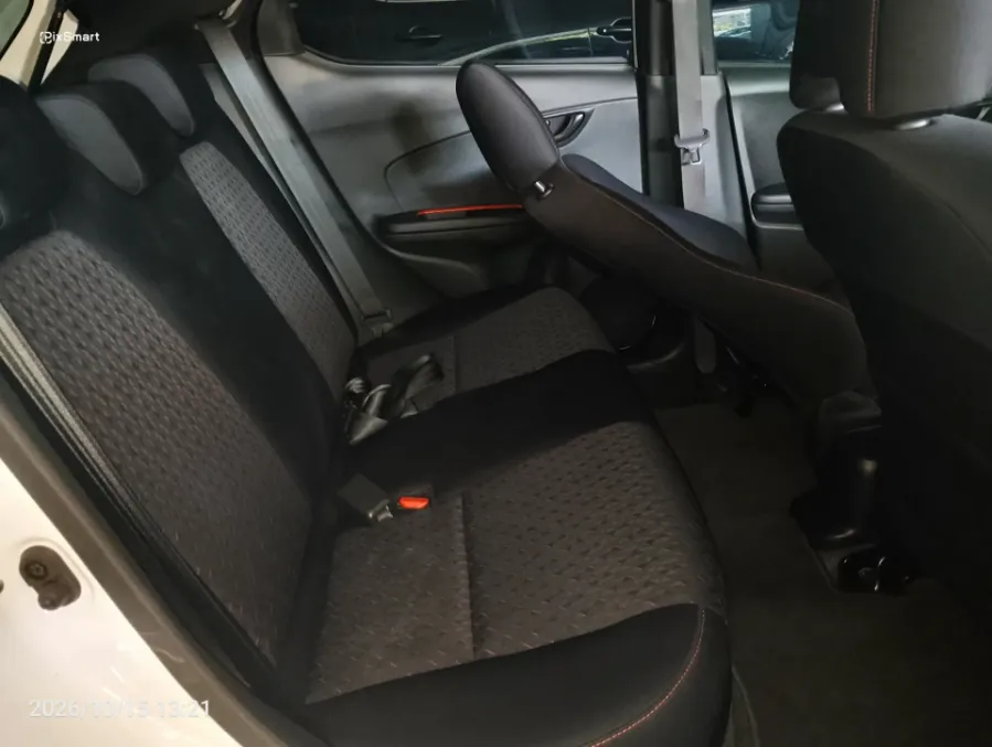 Foto Mobil Bekas Kabin Belakang Honda Brio 1.2 RS tahun 2022