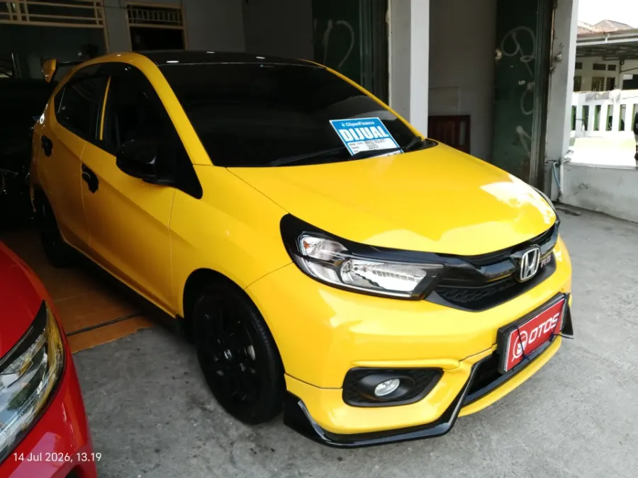 Foto Mobil Bekas Kanan Depan Honda Brio 1.2 RS tahun 2022