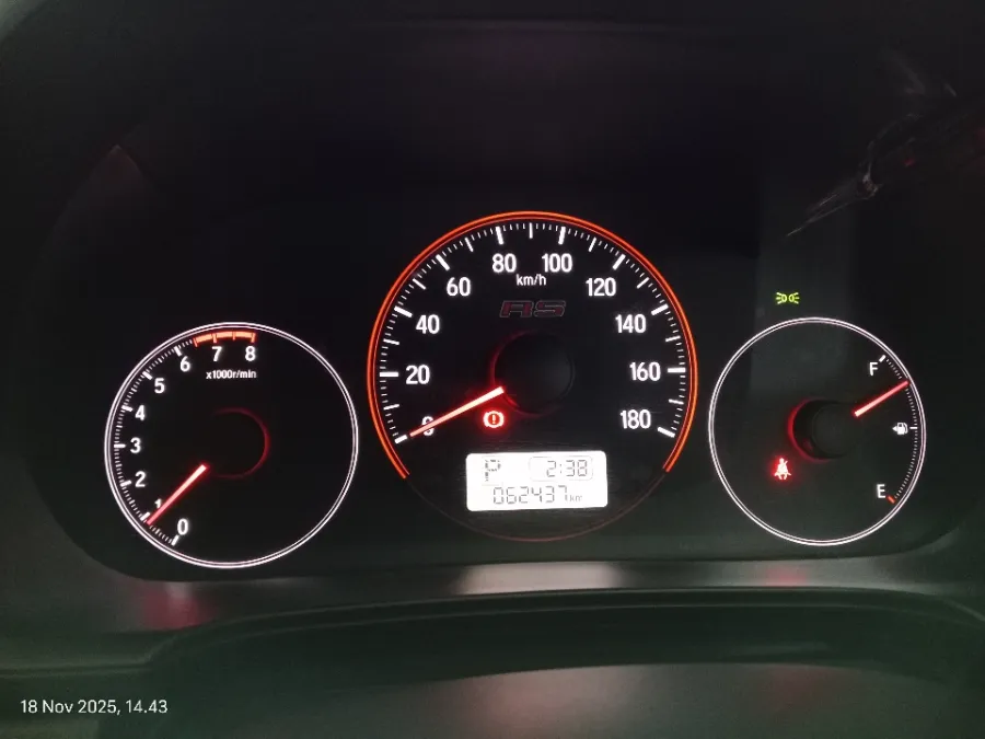 Foto Mobil Bekas Odometer Honda Brio 1.2 RS tahun 2022