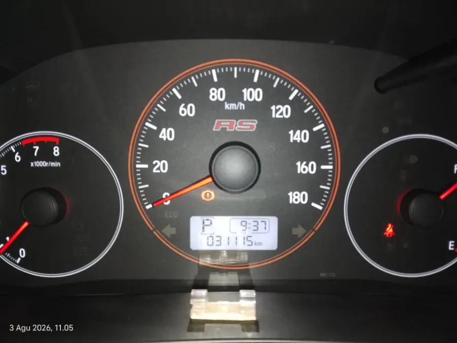 Foto Mobil Bekas Odometer Honda Brio 1.2 RS tahun 2022