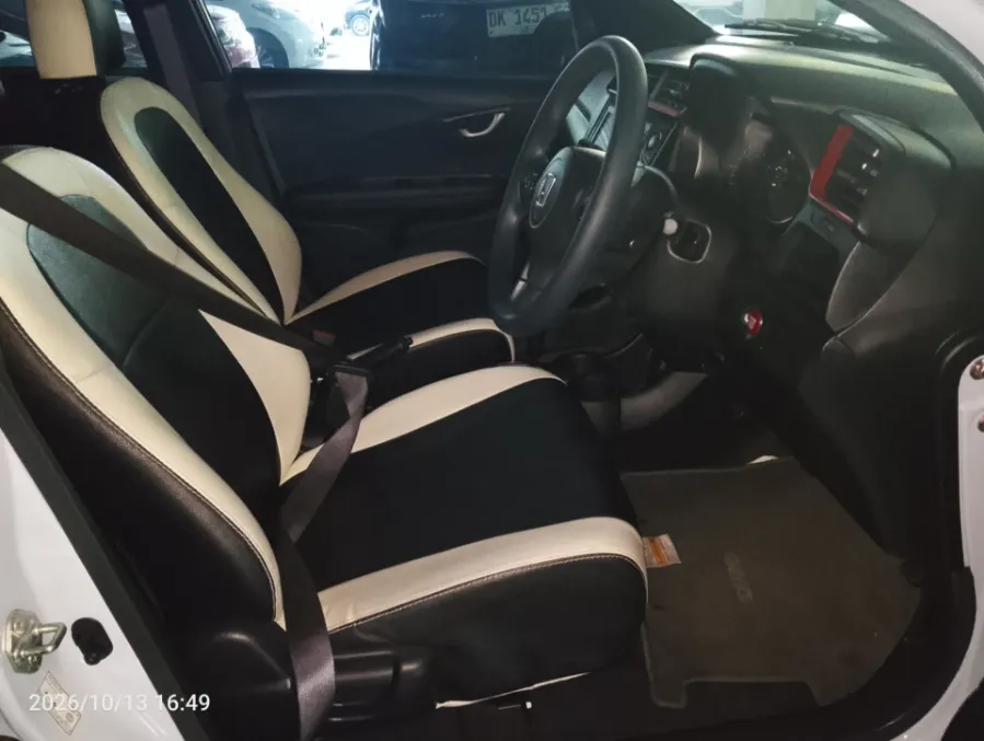 Foto Mobil Bekas Kabin Depan Honda Brio 1.2 RS tahun 2023