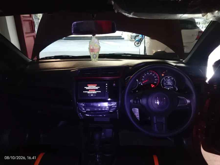 Foto Mobil Bekas Dashboard Honda Brio 1.2 RS tahun 2024