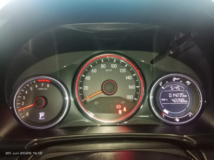 Foto Mobil Bekas Odometer Honda Brio 1.2 RS tahun 2025