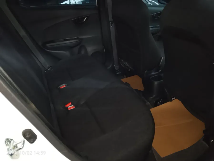 Foto Mobil Bekas Kabin Belakang Honda Brio 1.2 S tahun 2023