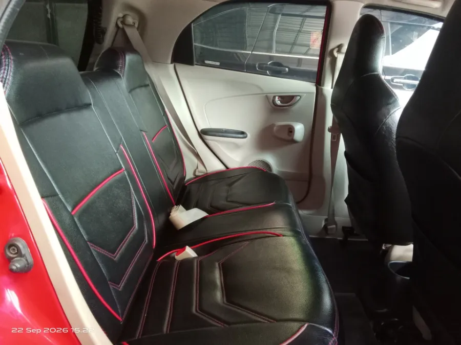 Foto Mobil Bekas Kabin Belakang Honda Brio 1.2 Satya E tahun 2016