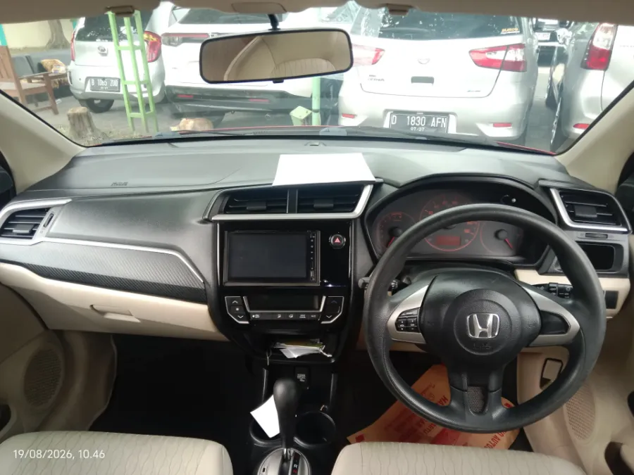 Foto Mobil Bekas Dashboard Honda Brio 1.2 Satya E tahun 2017