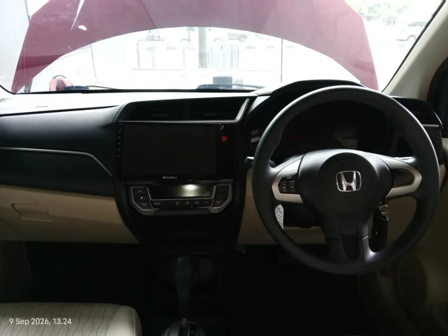 Foto Mobil Bekas Dashboard Honda Brio 1.2 Satya E tahun 2017