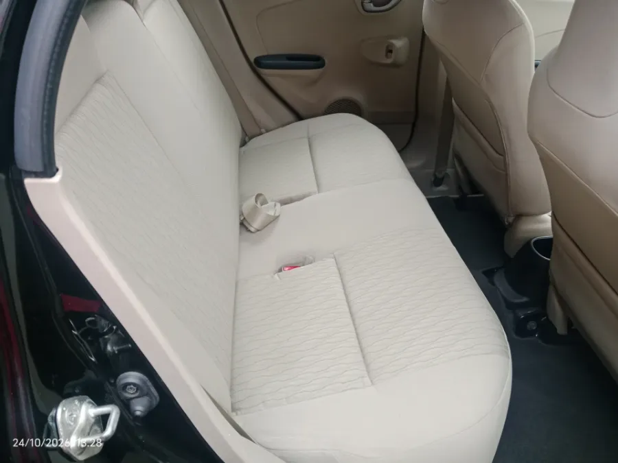 Foto Mobil Bekas Kabin Belakang Honda Brio 1.2 Satya E tahun 2017
