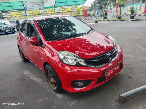 2017 Honda Brio 1.2 Satya E - Foto 1 dari 6