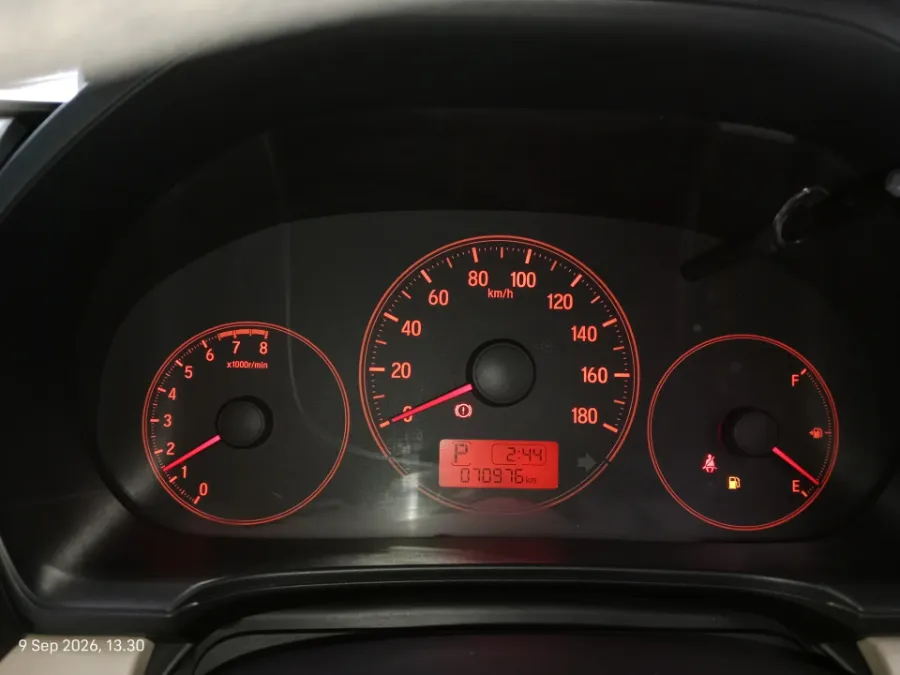 Foto Mobil Bekas Odometer Honda Brio 1.2 Satya E tahun 2017