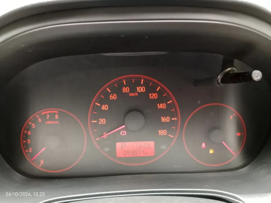 Foto Mobil Bekas Odometer Honda Brio 1.2 Satya E tahun 2017