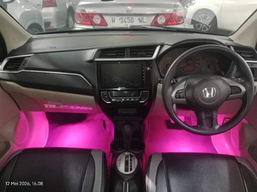 Foto Mobil Bekas Dashboard Honda Brio 1.2 Satya E tahun 2018
