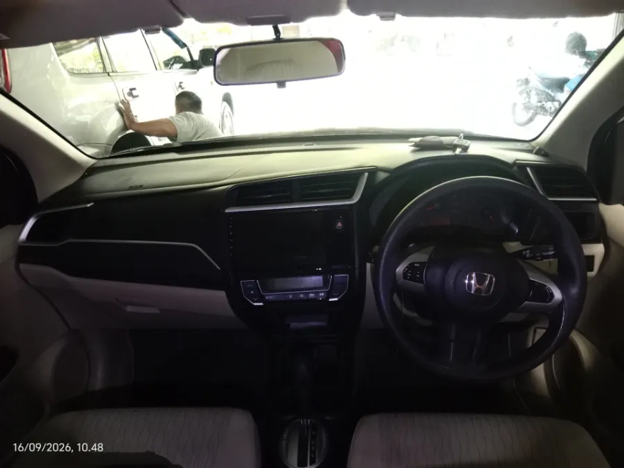 Foto Mobil Bekas Dashboard Honda Brio 1.2 Satya E tahun 2018