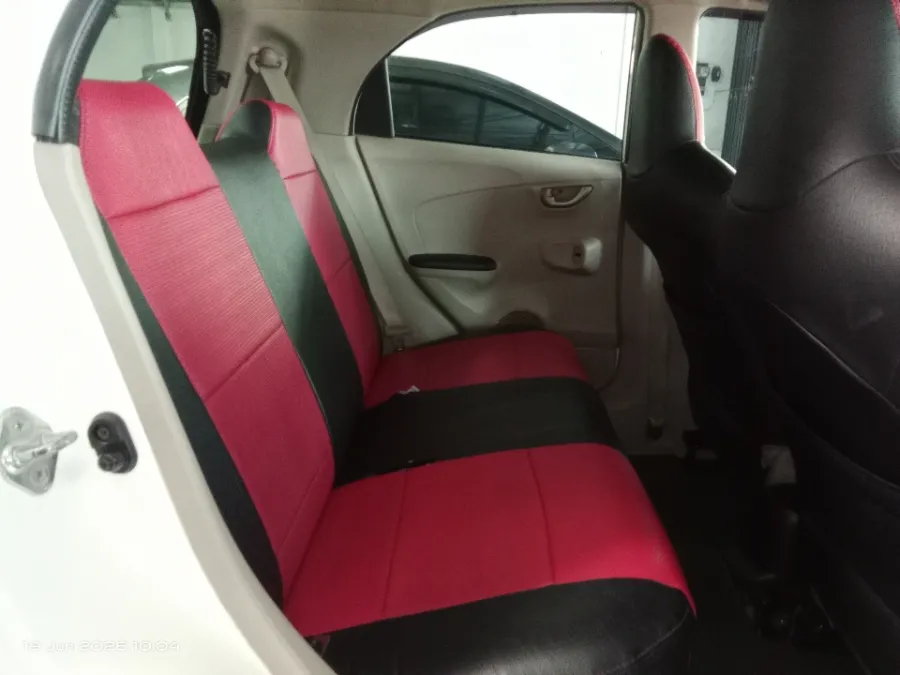 Foto Mobil Bekas Kabin Belakang Honda Brio 1.2 Satya E tahun 2018