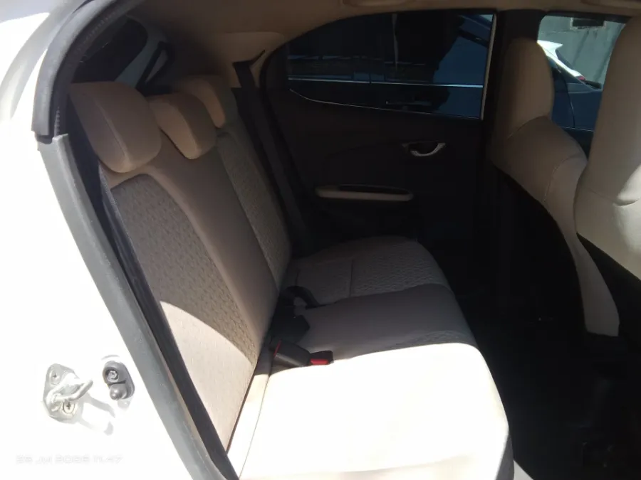 Foto Mobil Bekas Kabin Belakang Honda Brio 1.2 Satya E tahun 2018