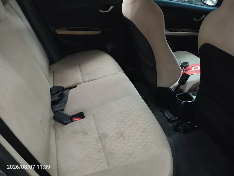 Foto Mobil Bekas Kabin Belakang Honda Brio 1.2 Satya E tahun 2018