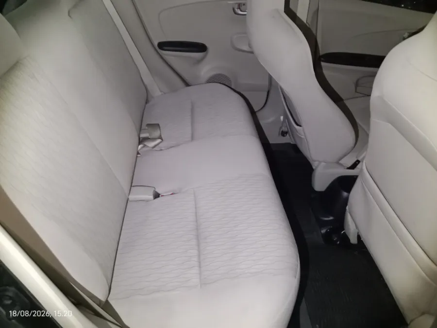 Foto Mobil Bekas Kabin Belakang Honda Brio 1.2 Satya E tahun 2018