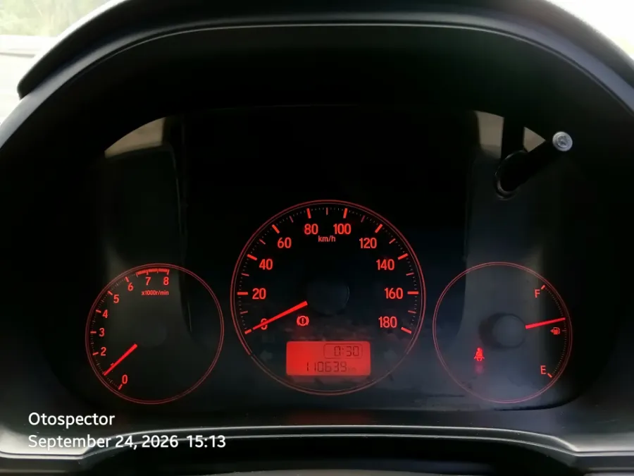 Foto Mobil Bekas Odometer Honda Brio 1.2 Satya E tahun 2018