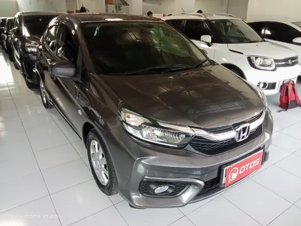 2019 Honda Brio 1.2 Satya E - Foto 1 dari 6