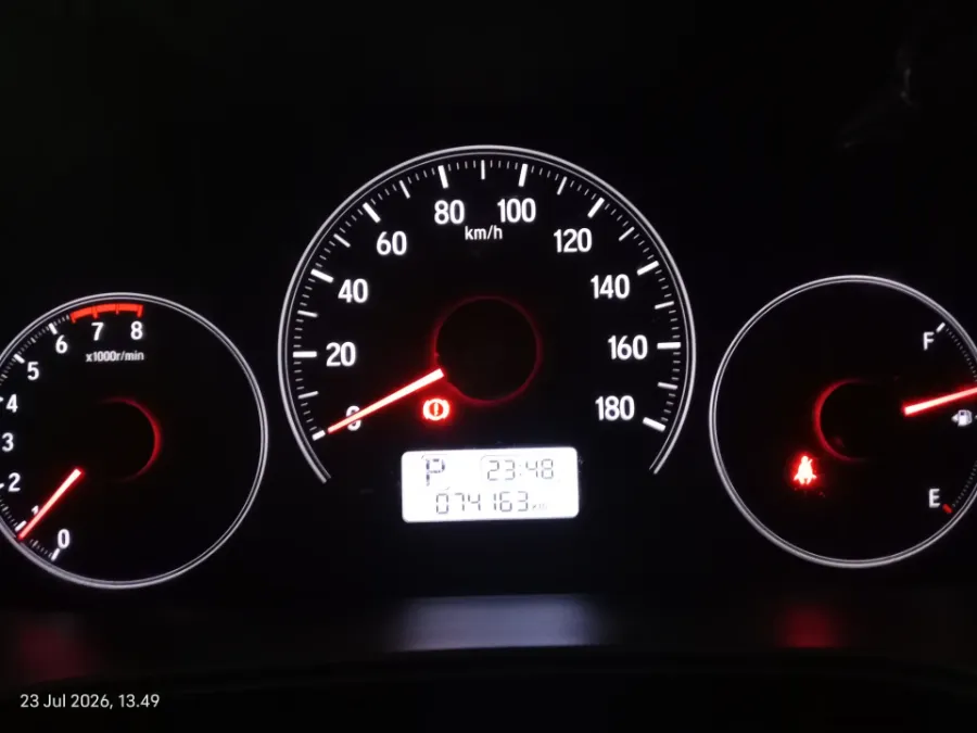 Foto Mobil Bekas Odometer Honda Brio 1.2 Satya E tahun 2019
