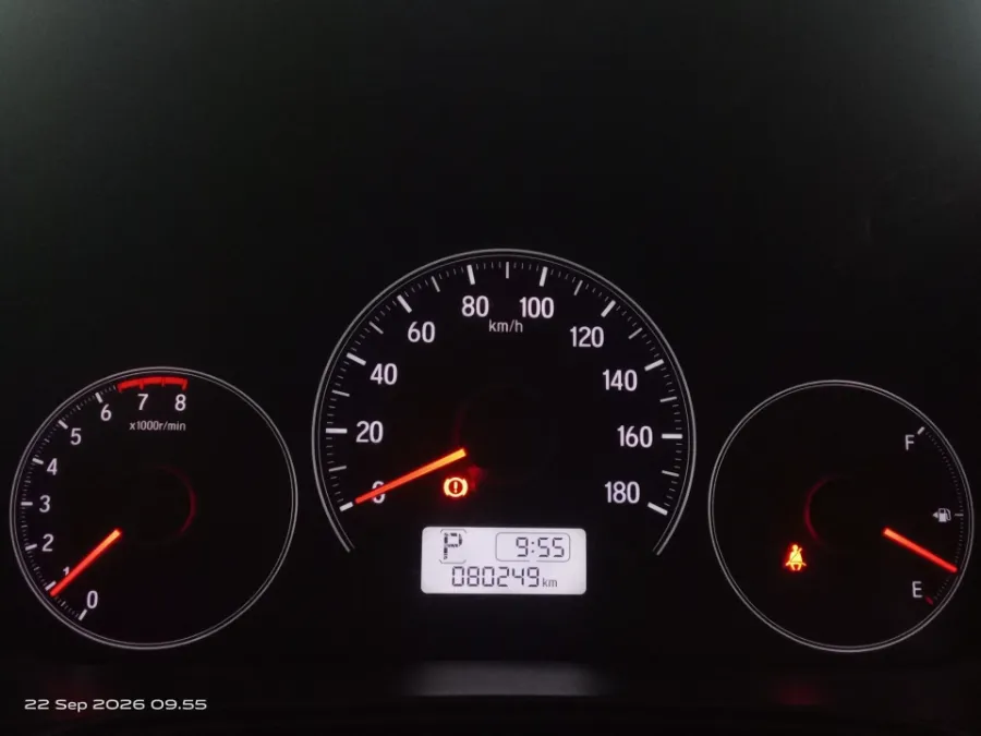 Foto Mobil Bekas Odometer Honda Brio 1.2 Satya E tahun 2019