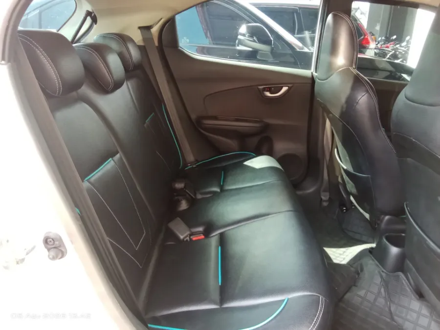 Foto Mobil Bekas Kabin Belakang Honda Brio 1.2 Satya E tahun 2021